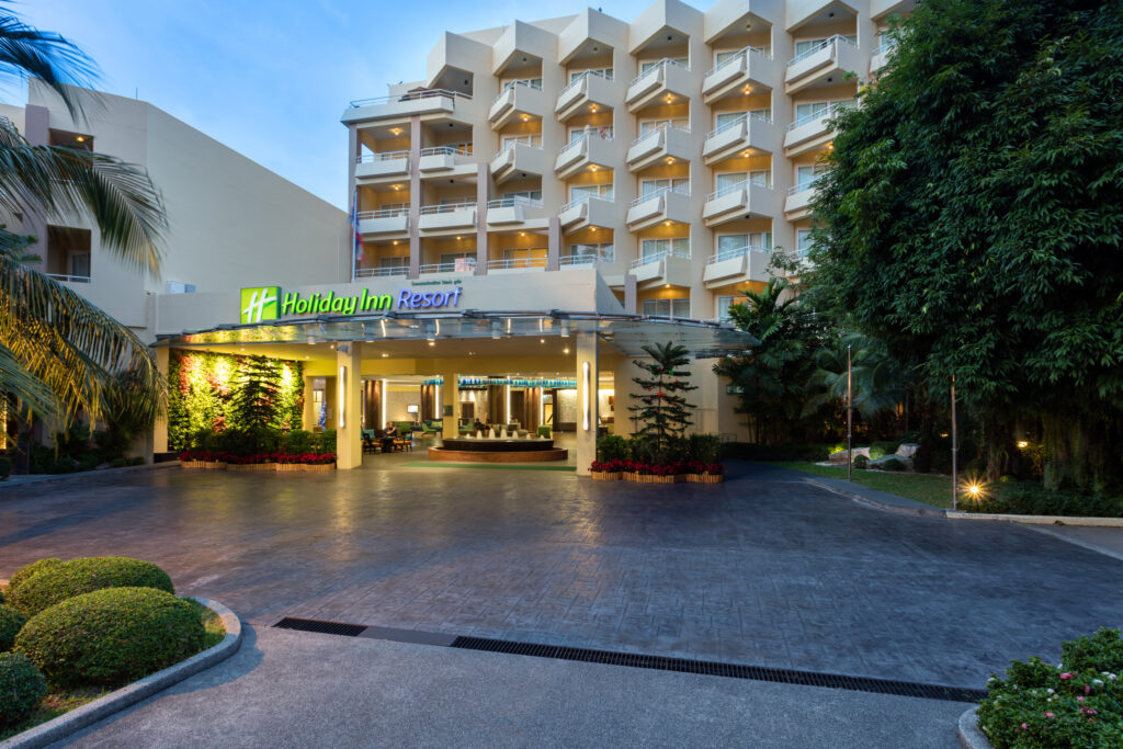 phuket 5 star hotel
